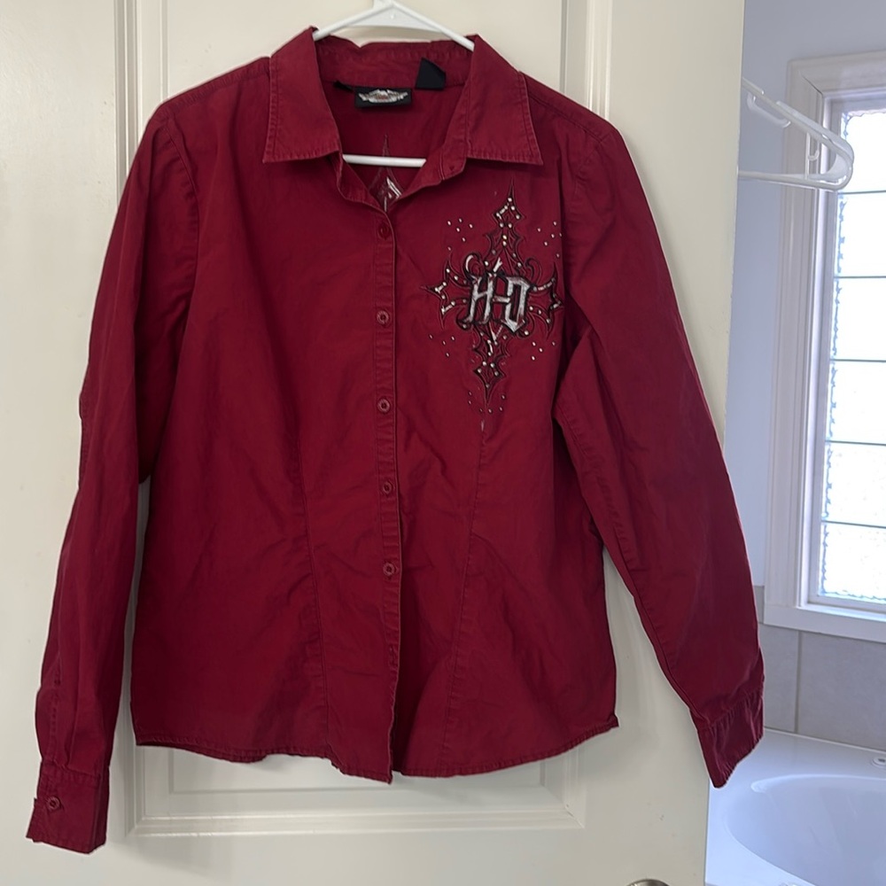 Harley wine red long sleeve large size top, older but in good condition.